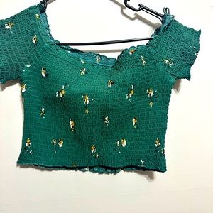 Abercrombie off shoulder crop top